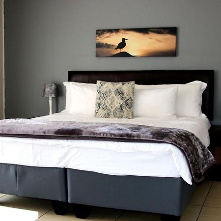 African Kingdom Guest House Boksburg Dış mekan fotoğraf