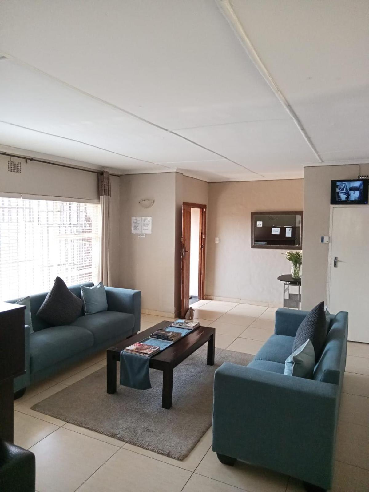 African Kingdom Guest House Boksburg Dış mekan fotoğraf
